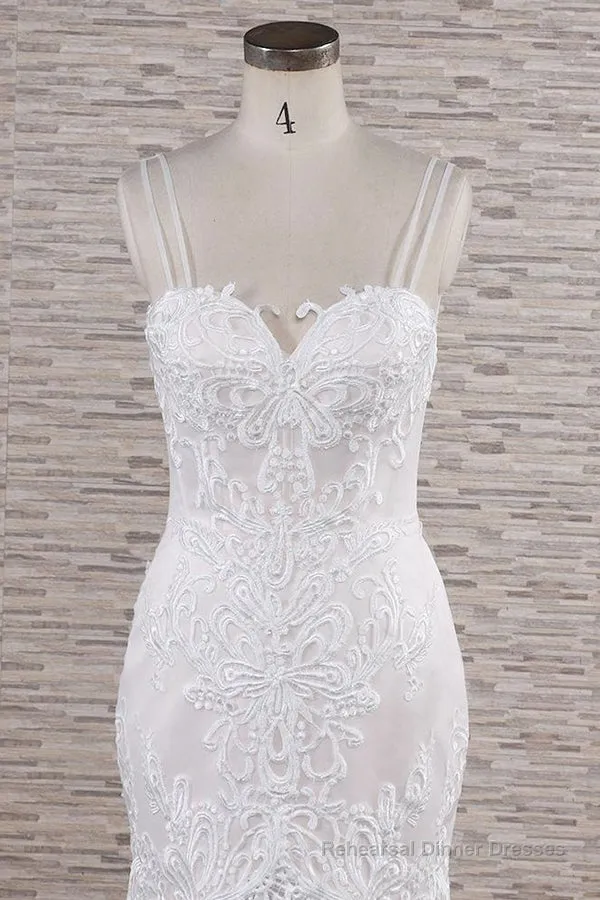 Chic Long Mermaid Sweetheart Spaghetti Strap Appliques Lace Wedding Dress