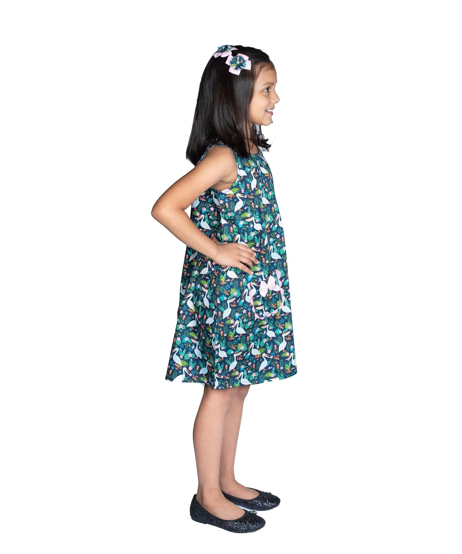 Egret tropical Print  Shift Dress with Sleeveless sleeves and  Tow Pockets