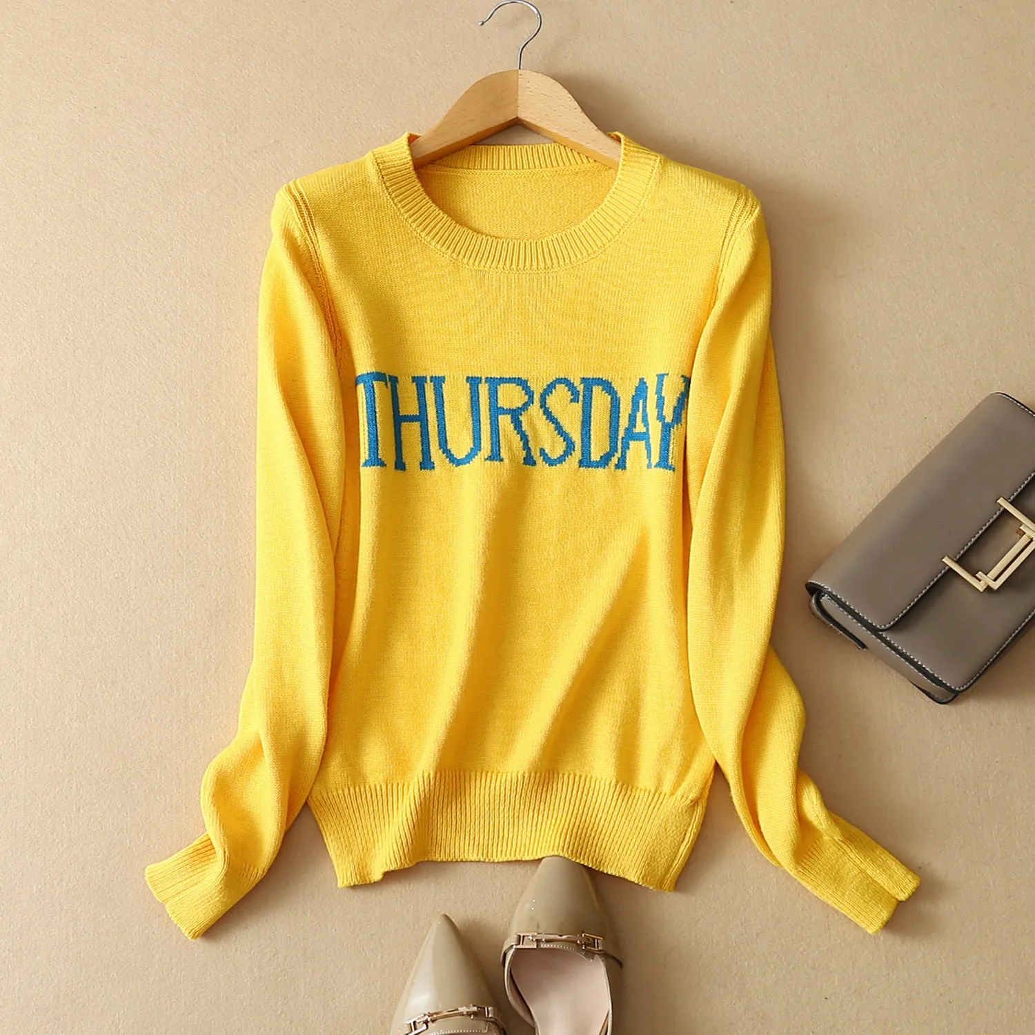 Letter Print Scoop Candy Color Slim Pullover Sweater
