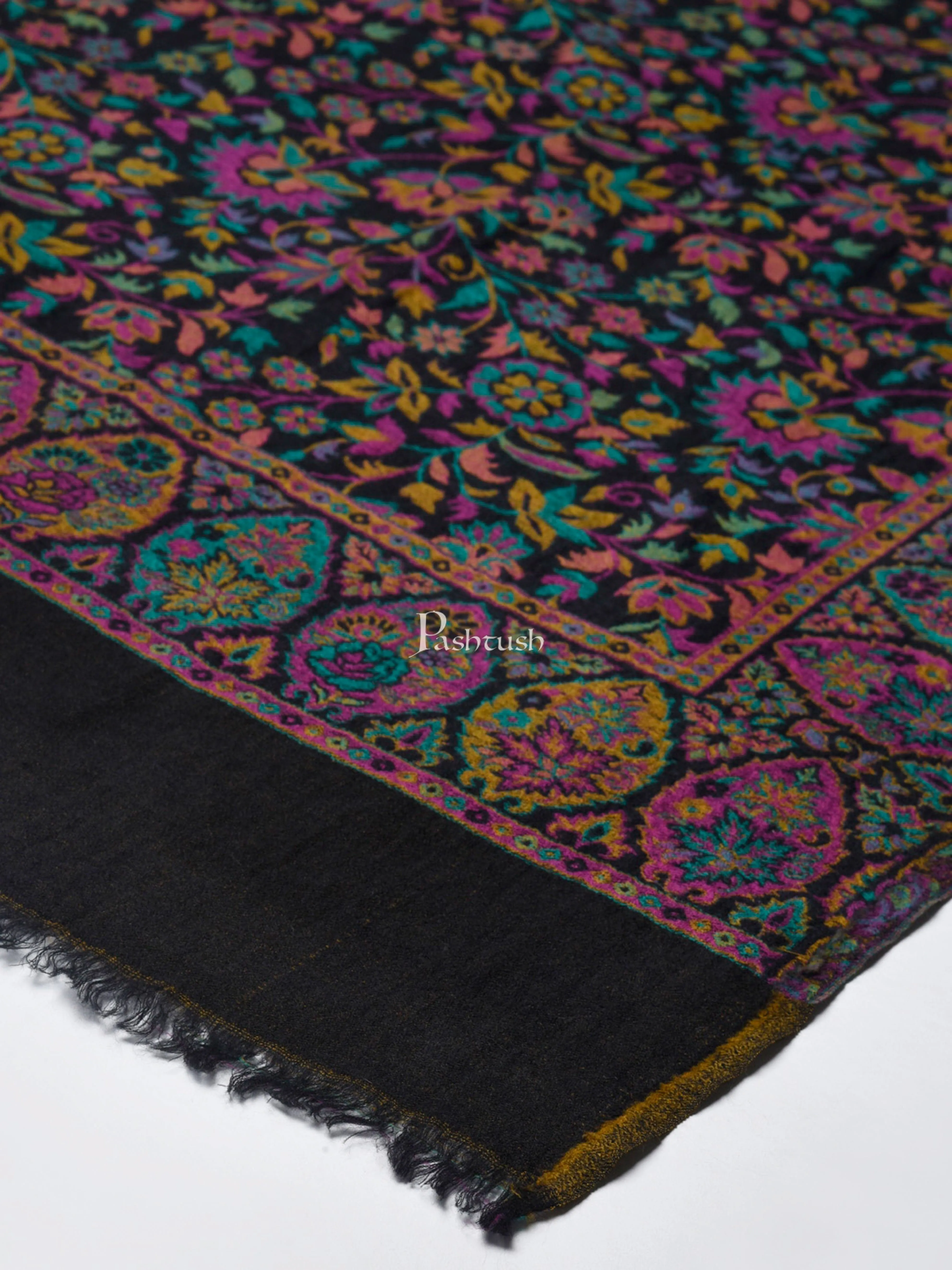 Pashtush His And Her Set Of 100% Pure Wool Shawls With Wooden Chester Box, Taupe and Black