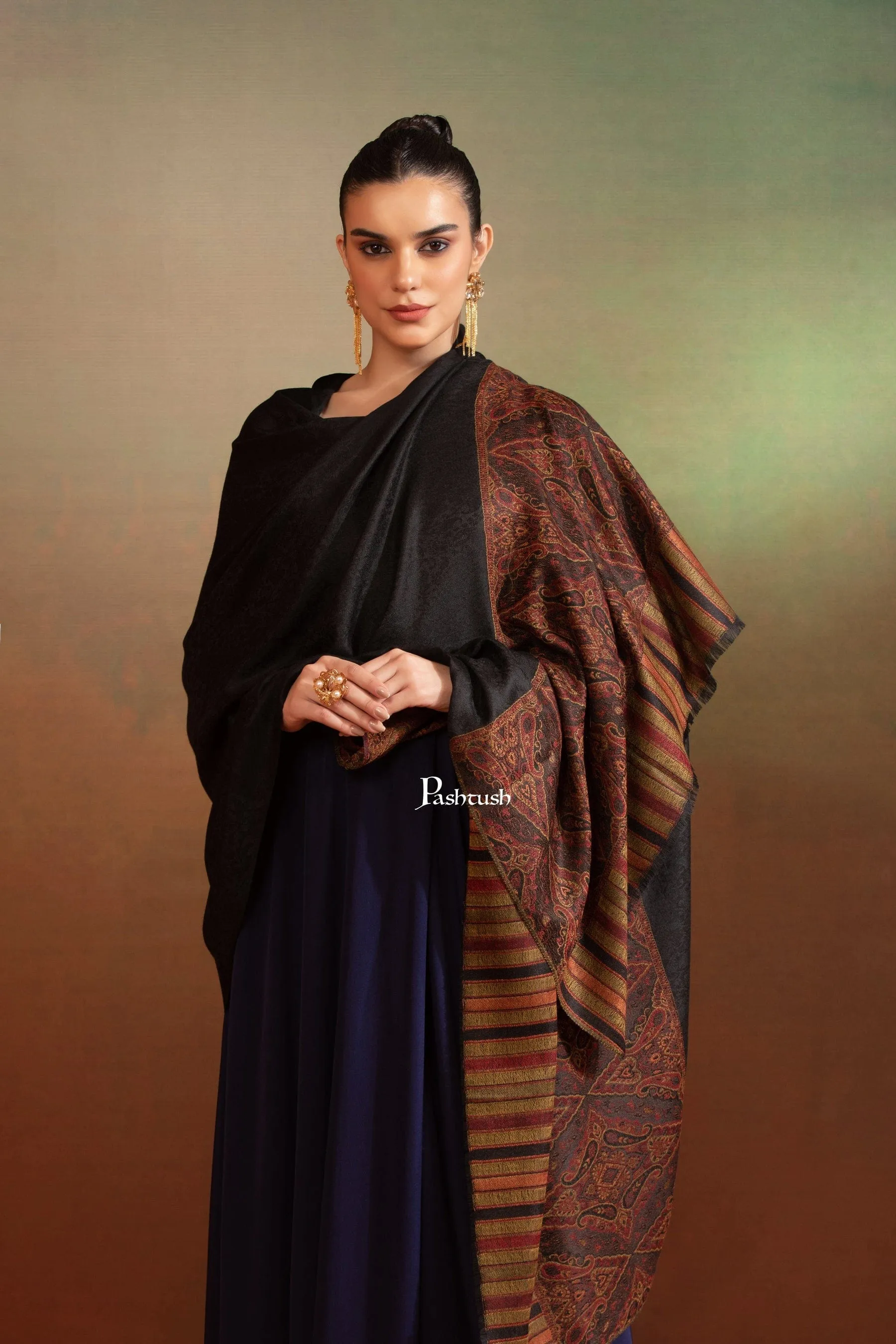Pashtush His and Her set of Fine Wool Shawls, With Premium Gift Box, Checkered Beige and Black