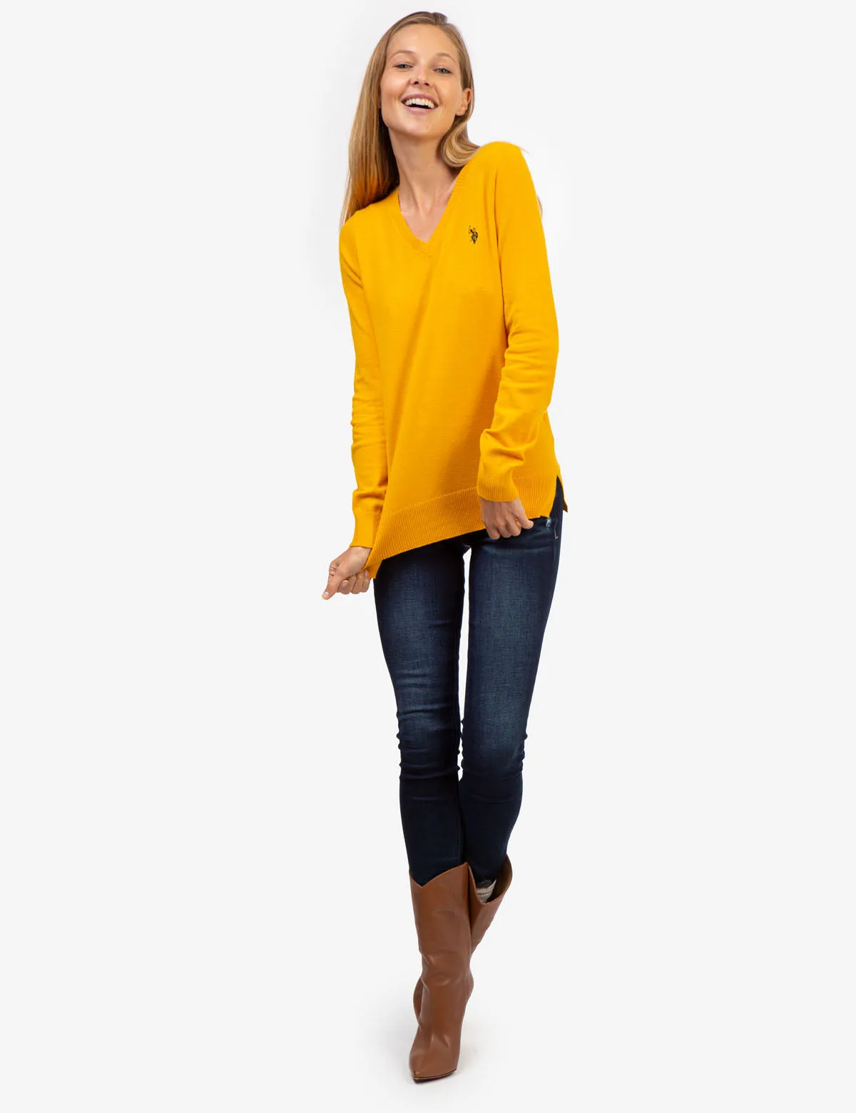 SOFT TOUCH V-NECK SWEATER