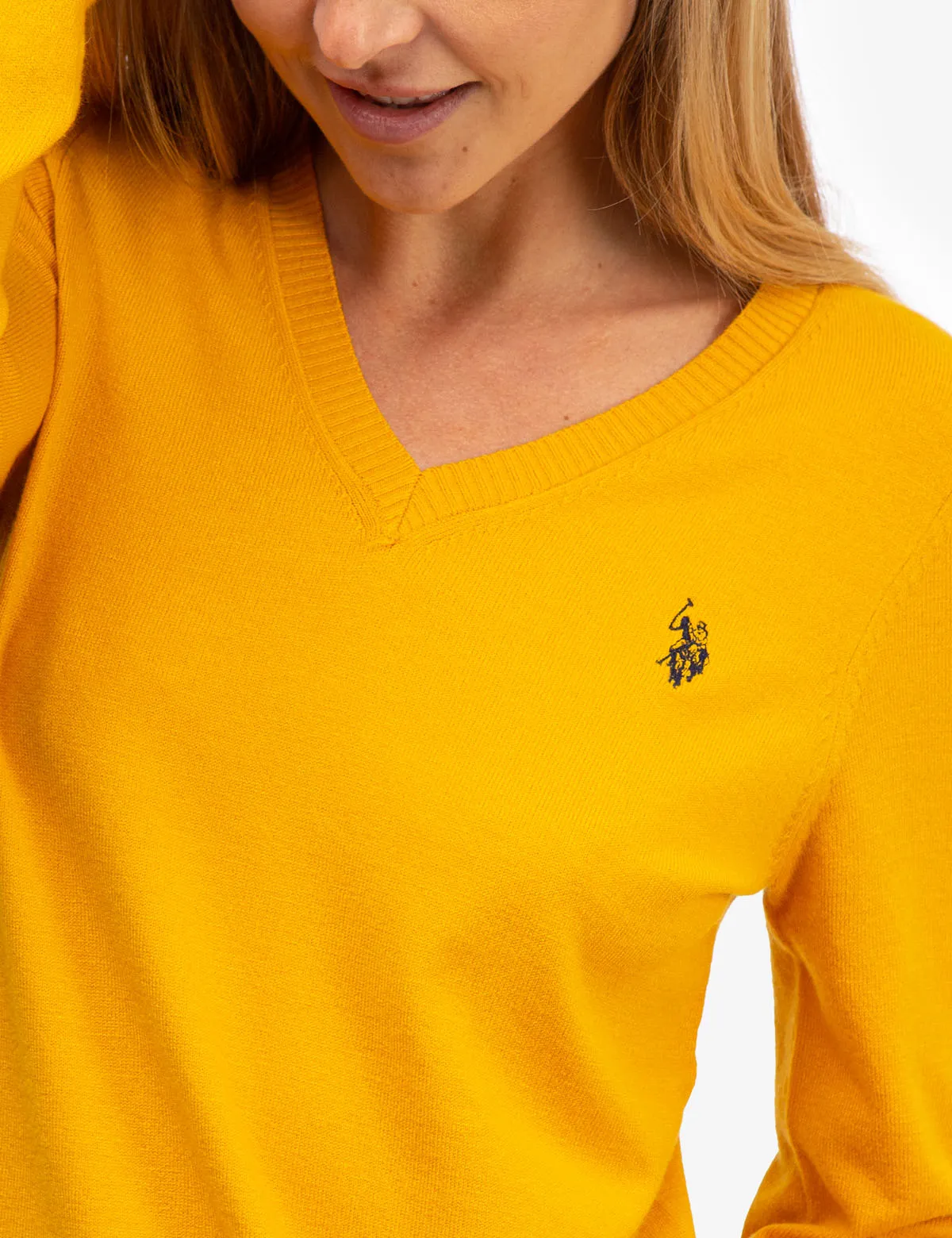 SOFT TOUCH V-NECK SWEATER