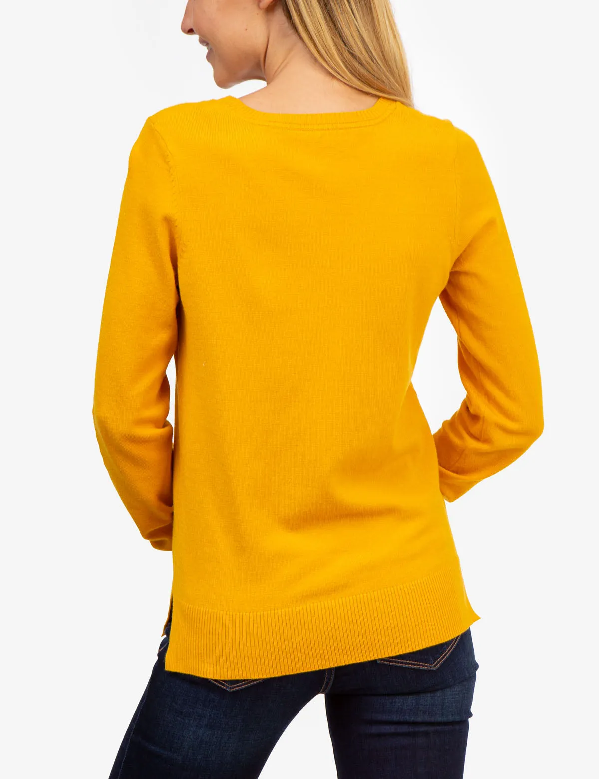 SOFT TOUCH V-NECK SWEATER