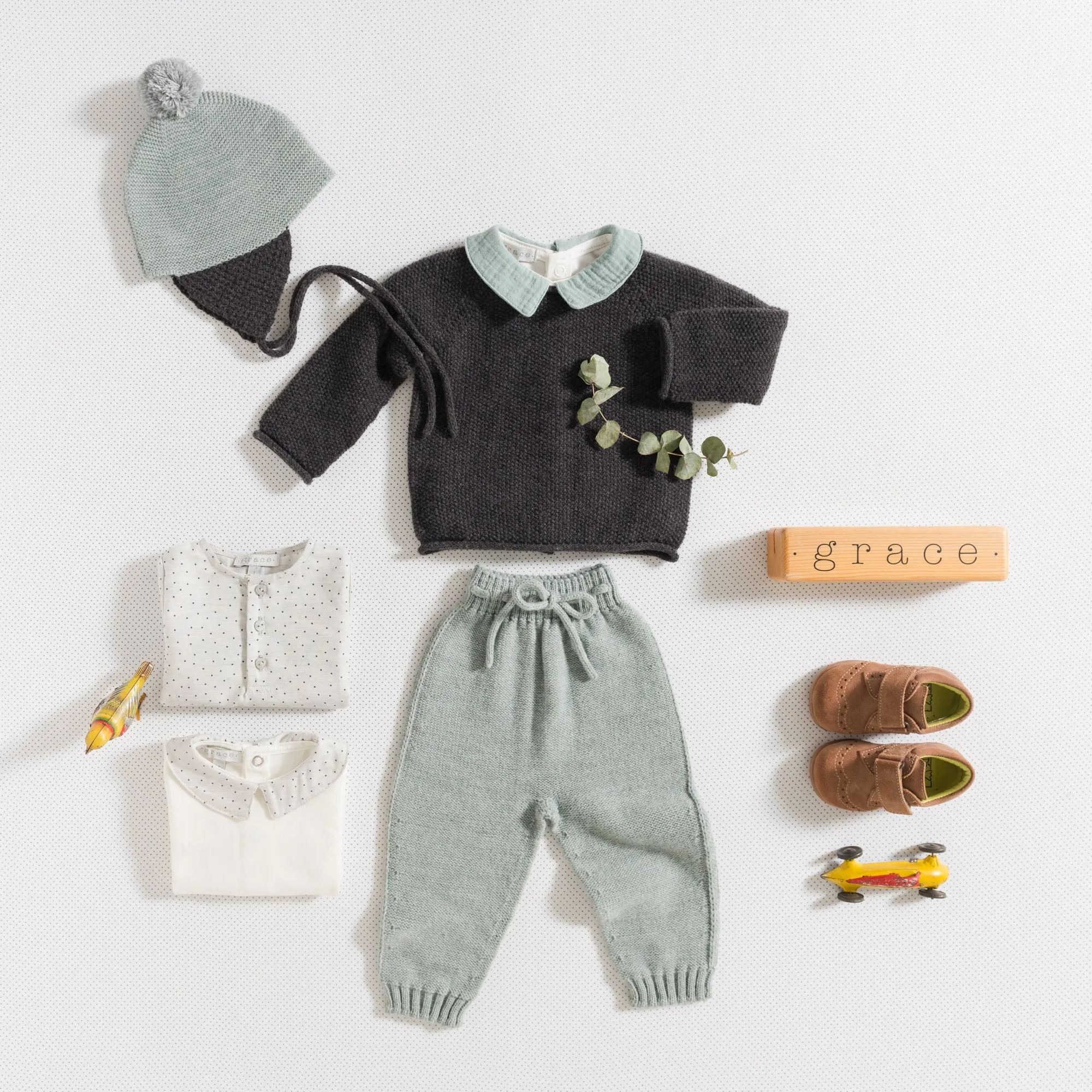 TROUSERS / DUSTY GREEN