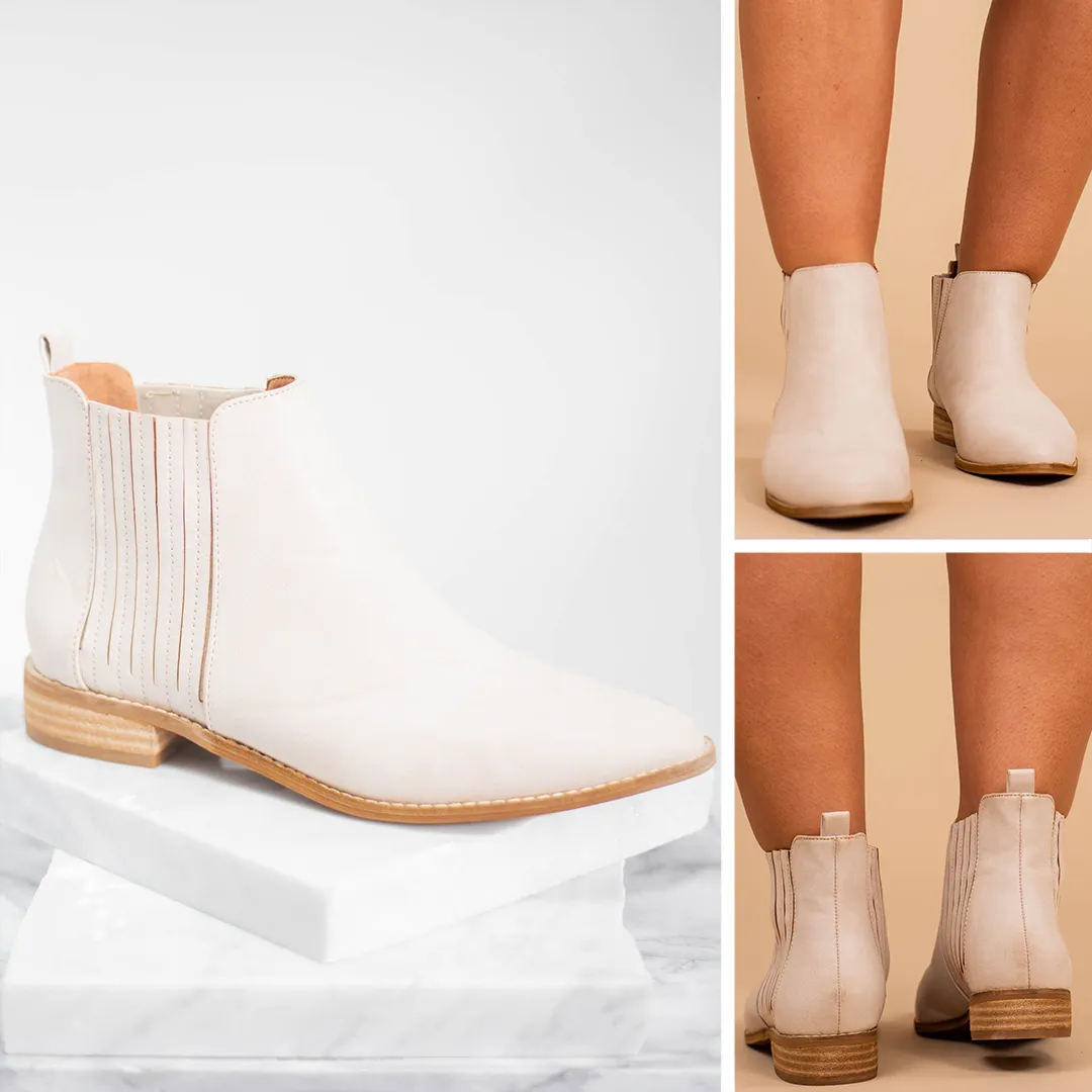 What A Stunner White Booties