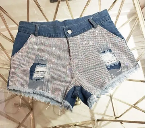 women shorts for warm seasons